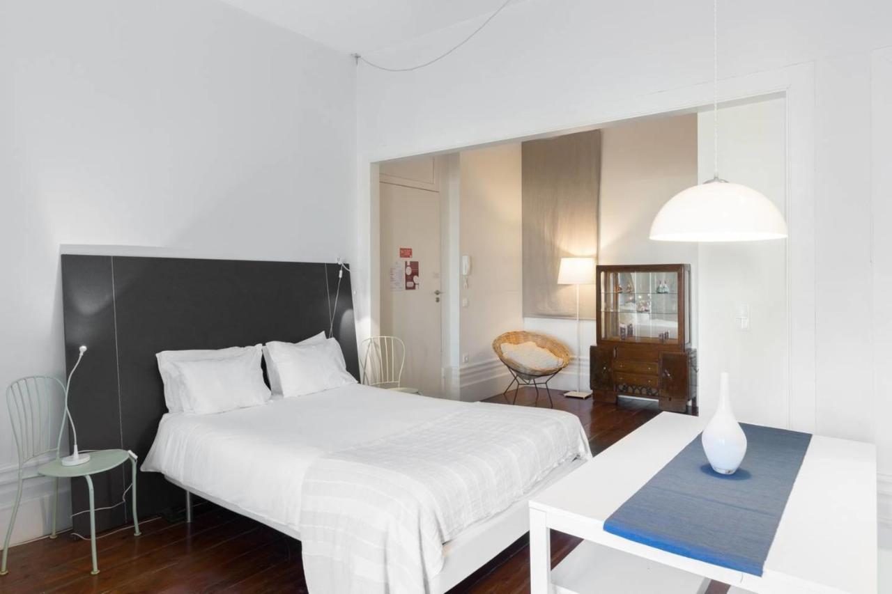 Guestready - Ayres Studio W Balcony Garden OOporto Extérieur photo