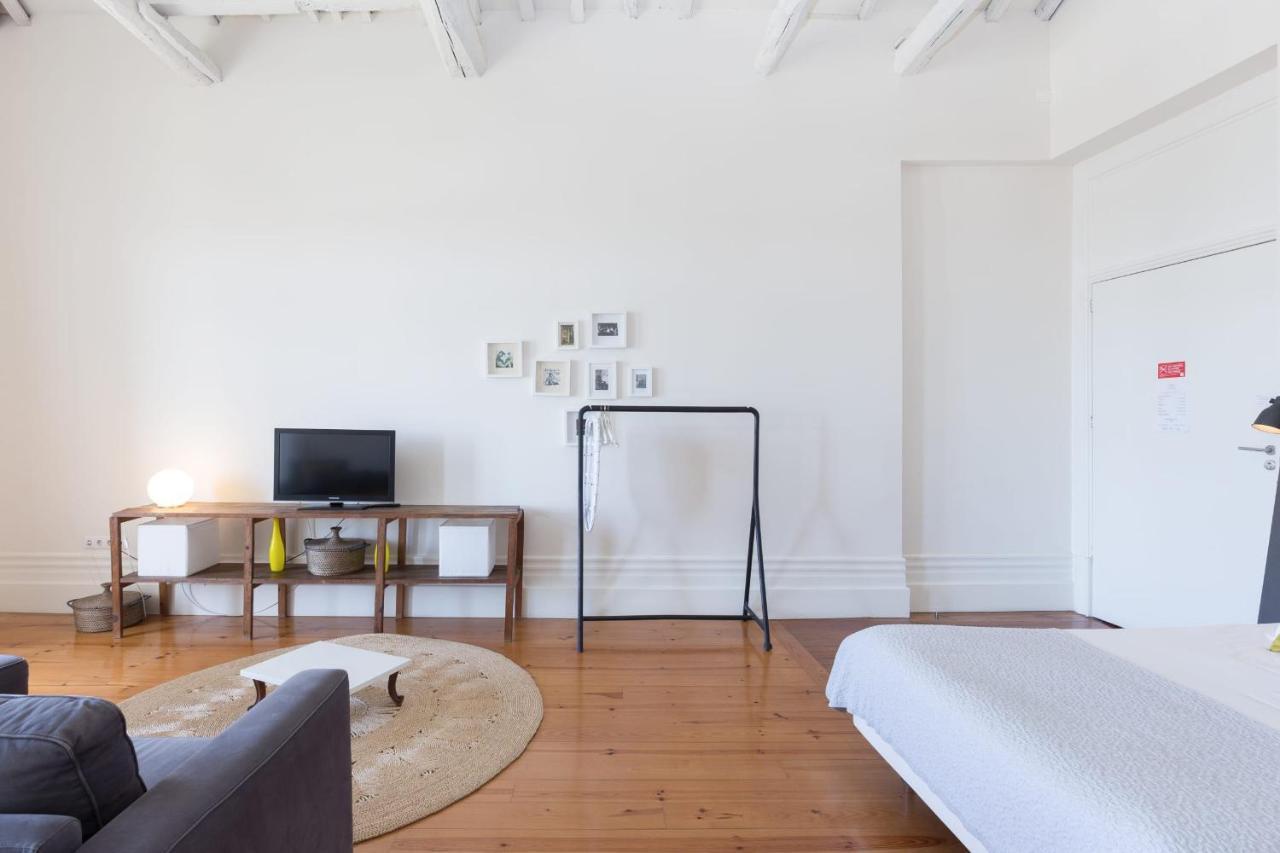 Guestready - Ayres Studio W Balcony Garden OOporto Extérieur photo