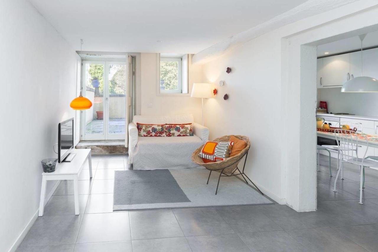 Guestready - Ayres Studio W Balcony Garden OOporto Extérieur photo