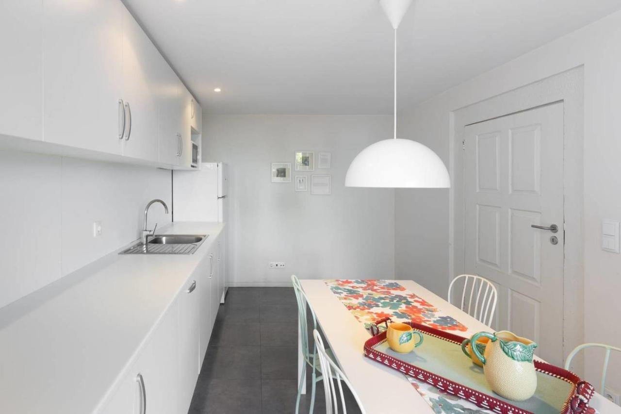 Guestready - Ayres Studio W Balcony Garden OOporto Extérieur photo