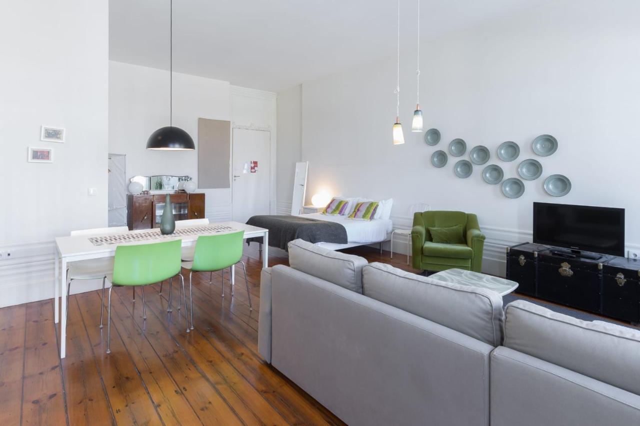 Guestready - Ayres Studio W Balcony Garden OOporto Extérieur photo