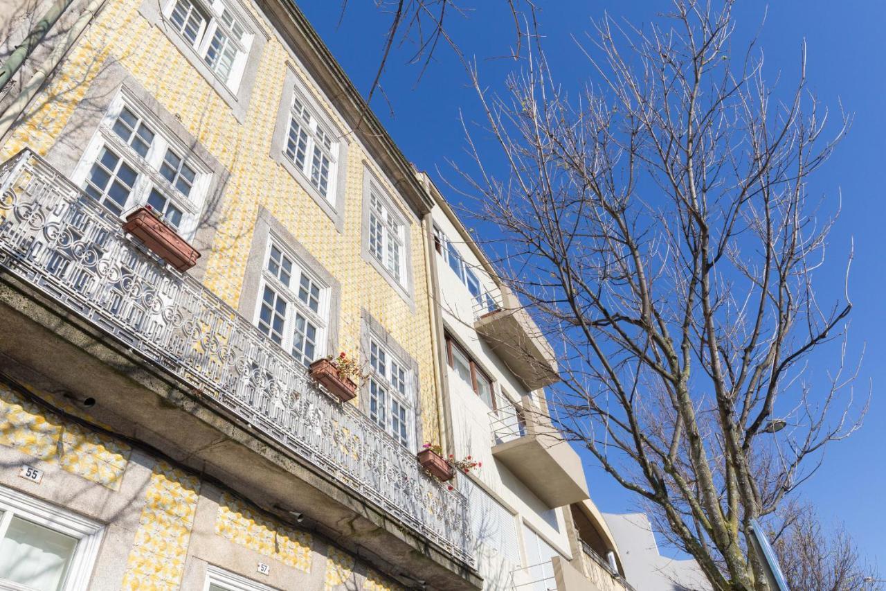 Guestready - Ayres Studio W Balcony Garden OOporto Extérieur photo