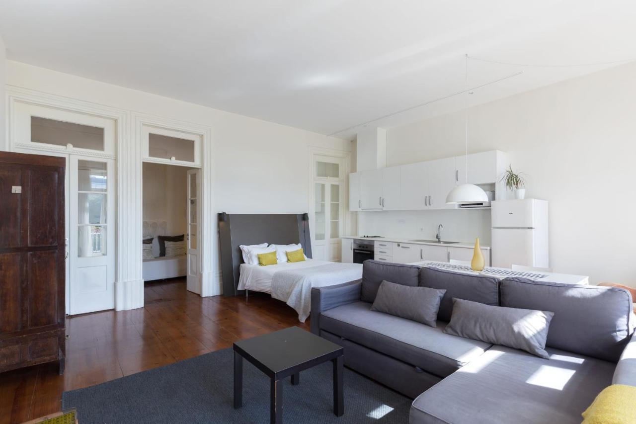 Guestready - Ayres Studio W Balcony Garden OOporto Extérieur photo